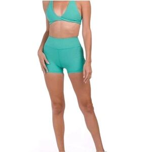 Wilo the Label Summer Green Bike Shorts Size Large